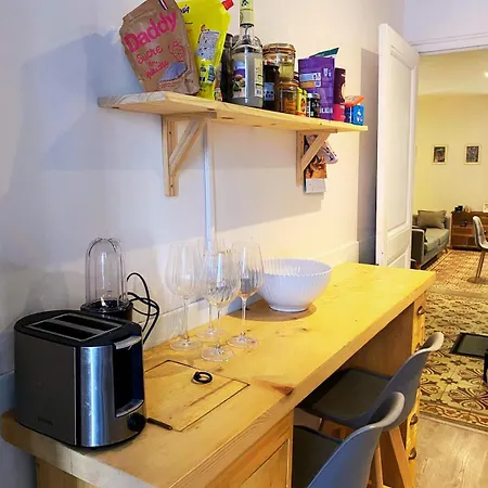 Appartement T2 Lumineux Avec Balcon - Centre De *